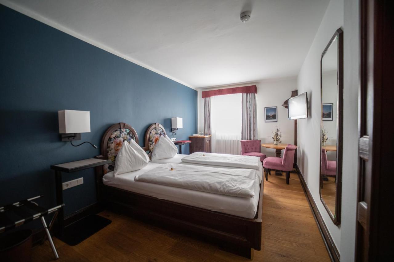 Altstadt Hotel Stadtkrug Salzburg Exterior photo