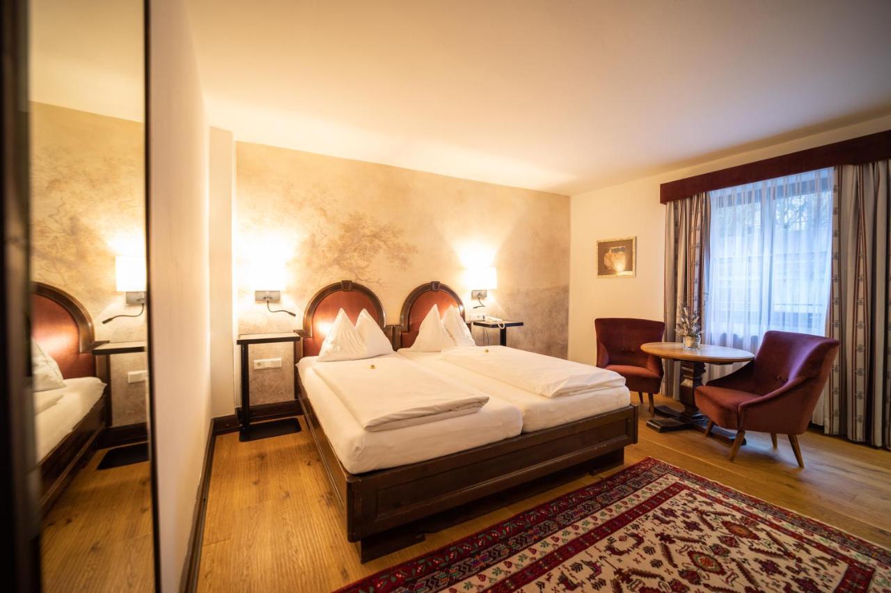 Altstadt Hotel Stadtkrug Salzburg Exterior photo